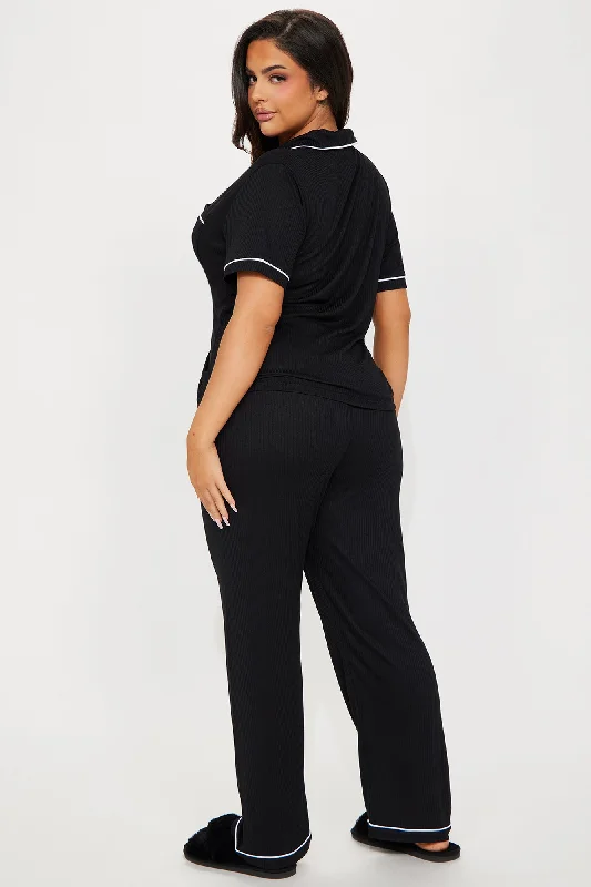 chill-vibes-only-ribbed-pj-pant-set-black