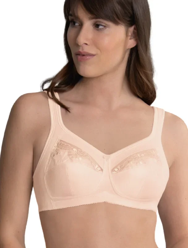 Anita Safina Wireless Post Operative bra, Biscuit | Anita Post Operative Bra