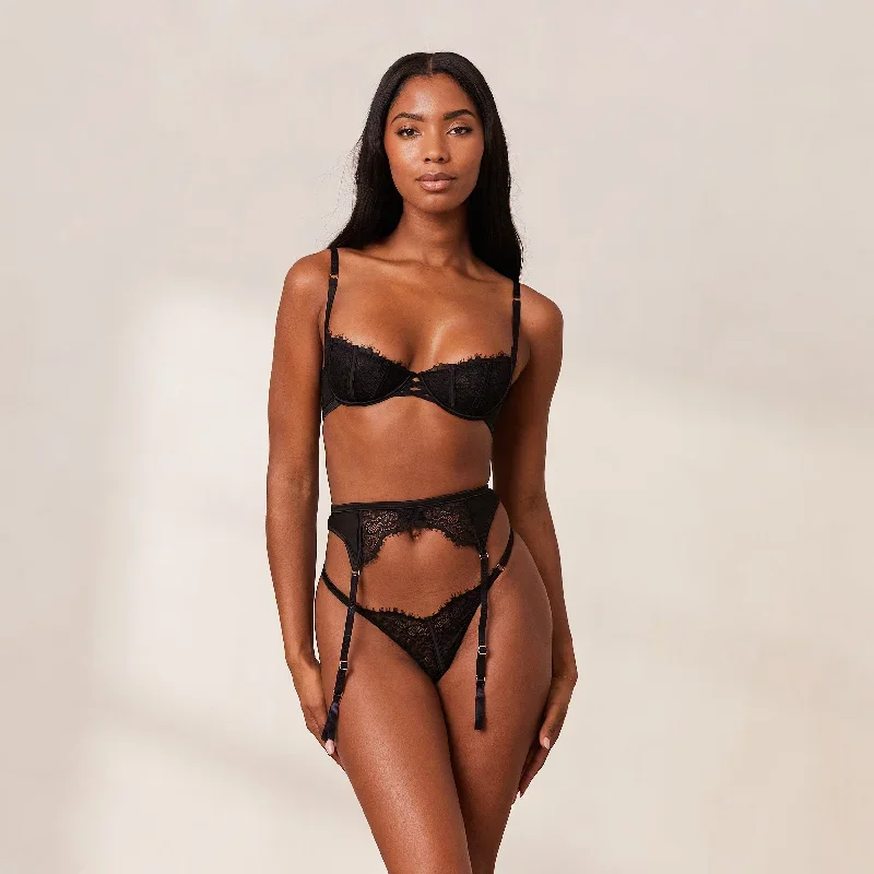 kylie-intimates-set-black