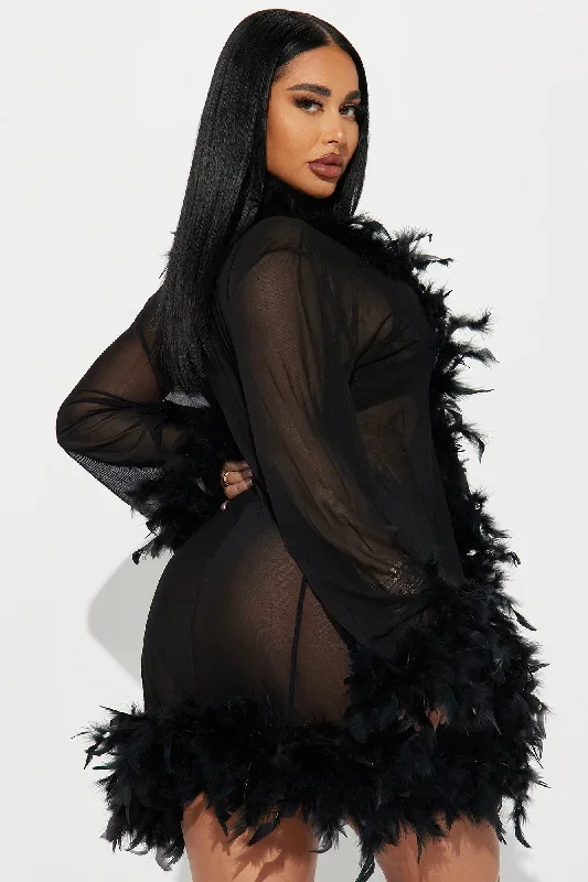 light-as-a-feather-mesh-robe-black