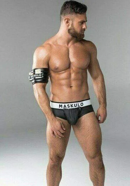 maskulo-briefs-armored-rubber-look-brief-detachable-pouch-open-back-br10-90-46