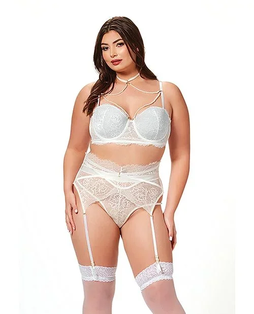 Not Shy Tonight! Plus Size Bra Set