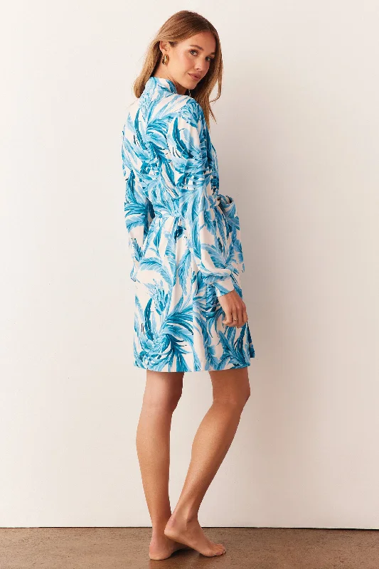 quinn-banded-short-robe-azure-palms